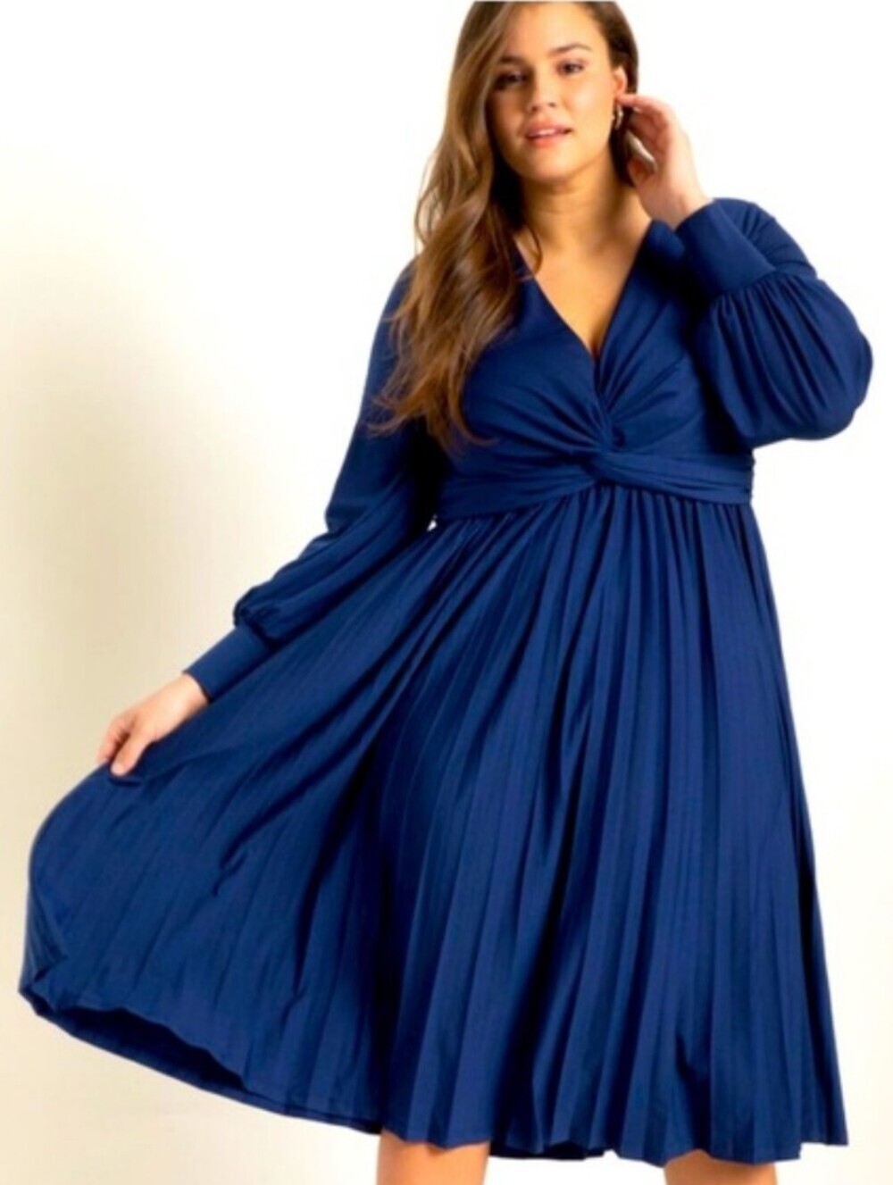 ELOQUII Twist Knit Front Pleated Long Sleeve V-Neck Blue Midi Dress Plus Size 20